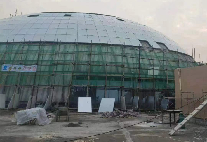 <b>恐龙博物馆</b>